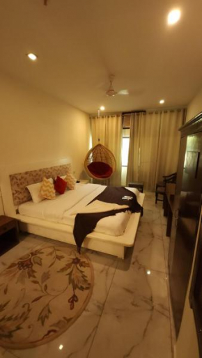 RoyalVilla